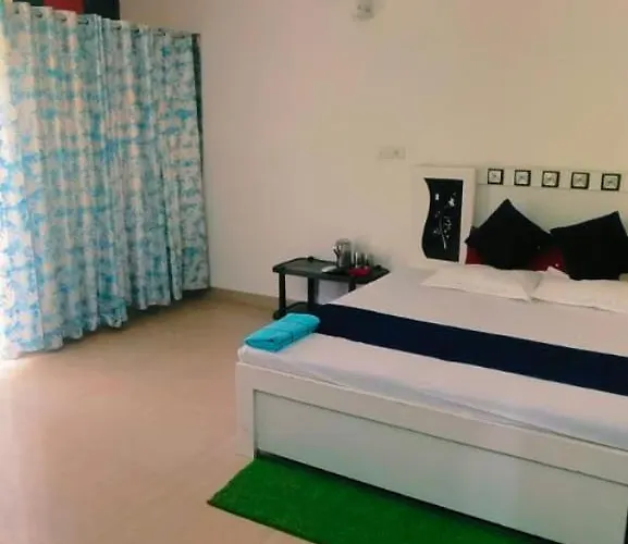 Radhey Rani Aashray Homestay Vrindavan Omaxe Eternity